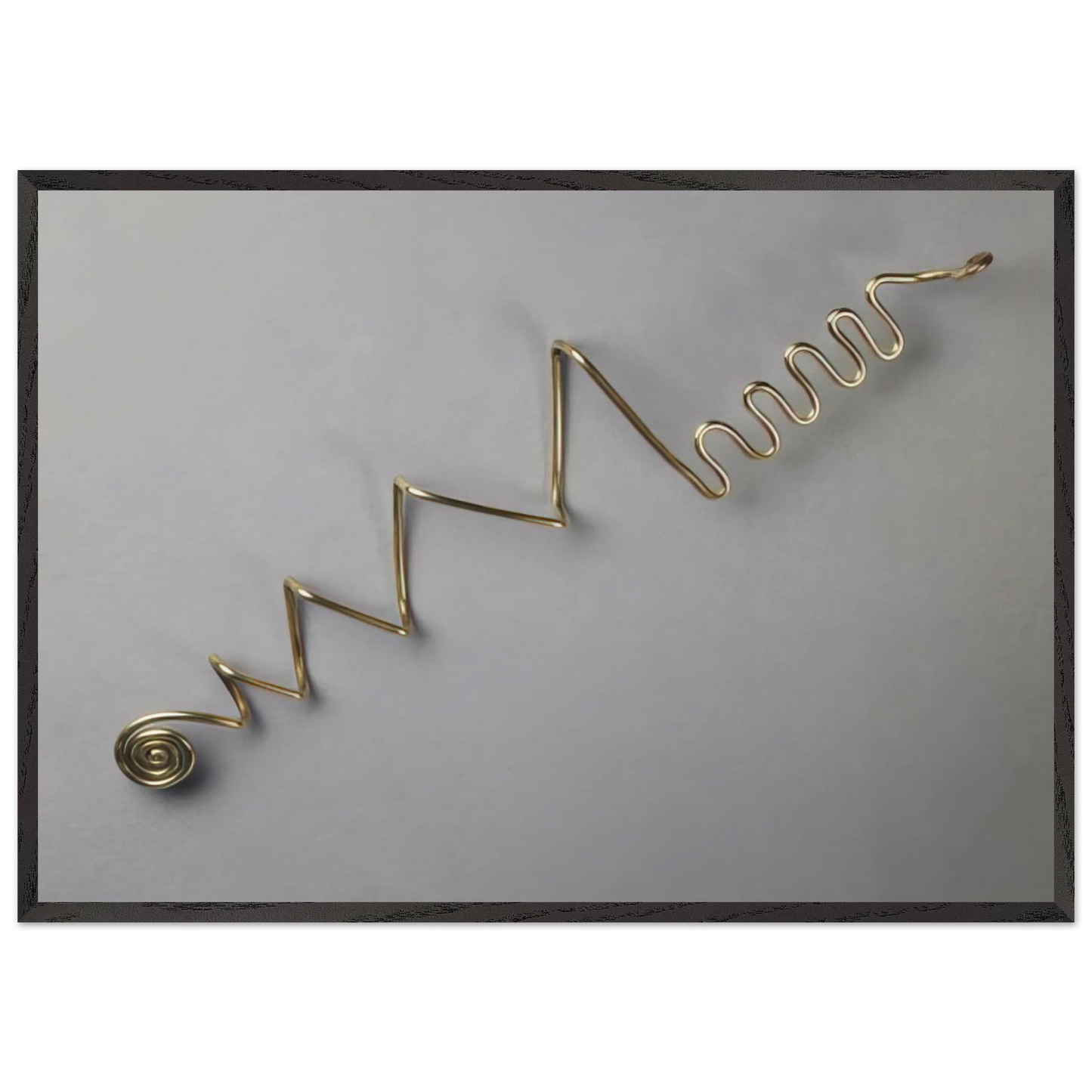 SCISSOR GUARD 1940 - Alexander Calder 70x100 cm / 28x40 inches Framed Art Print – Black Wooden Frame