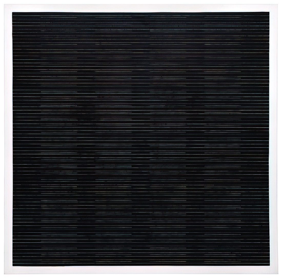 Was macht Agnes Martins "Happy Holiday" zu einem Meisterwerk der abstrakten Kunst?