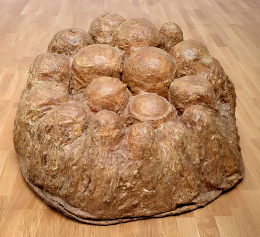 Was ist die Bedeutung der Maman-Skulptur von Louise Bourgeois?