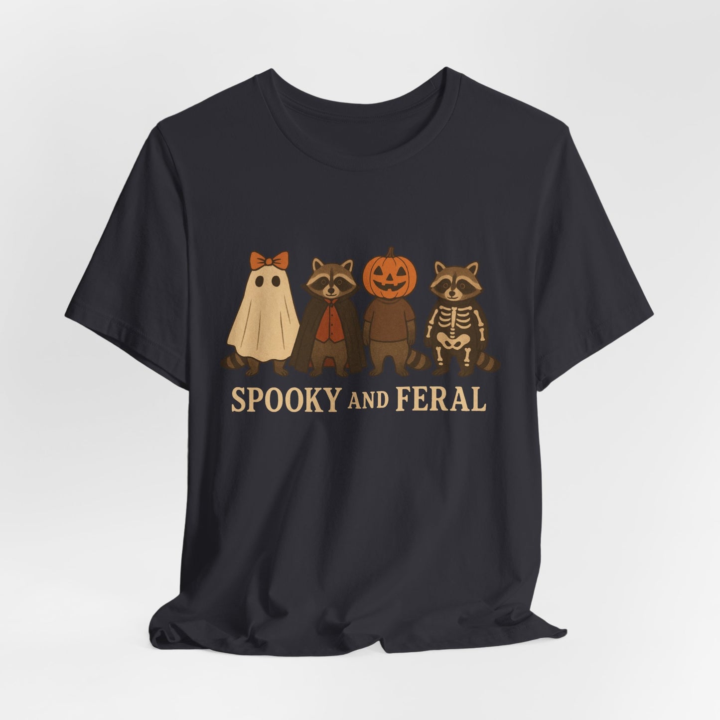 Camiseta de mapache espeluznante, divertida camiseta gráfica de Halloween, bonita camiseta vintage de otoño, moderna camiseta de Halloween para mujer, camiseta de mapache salvaje