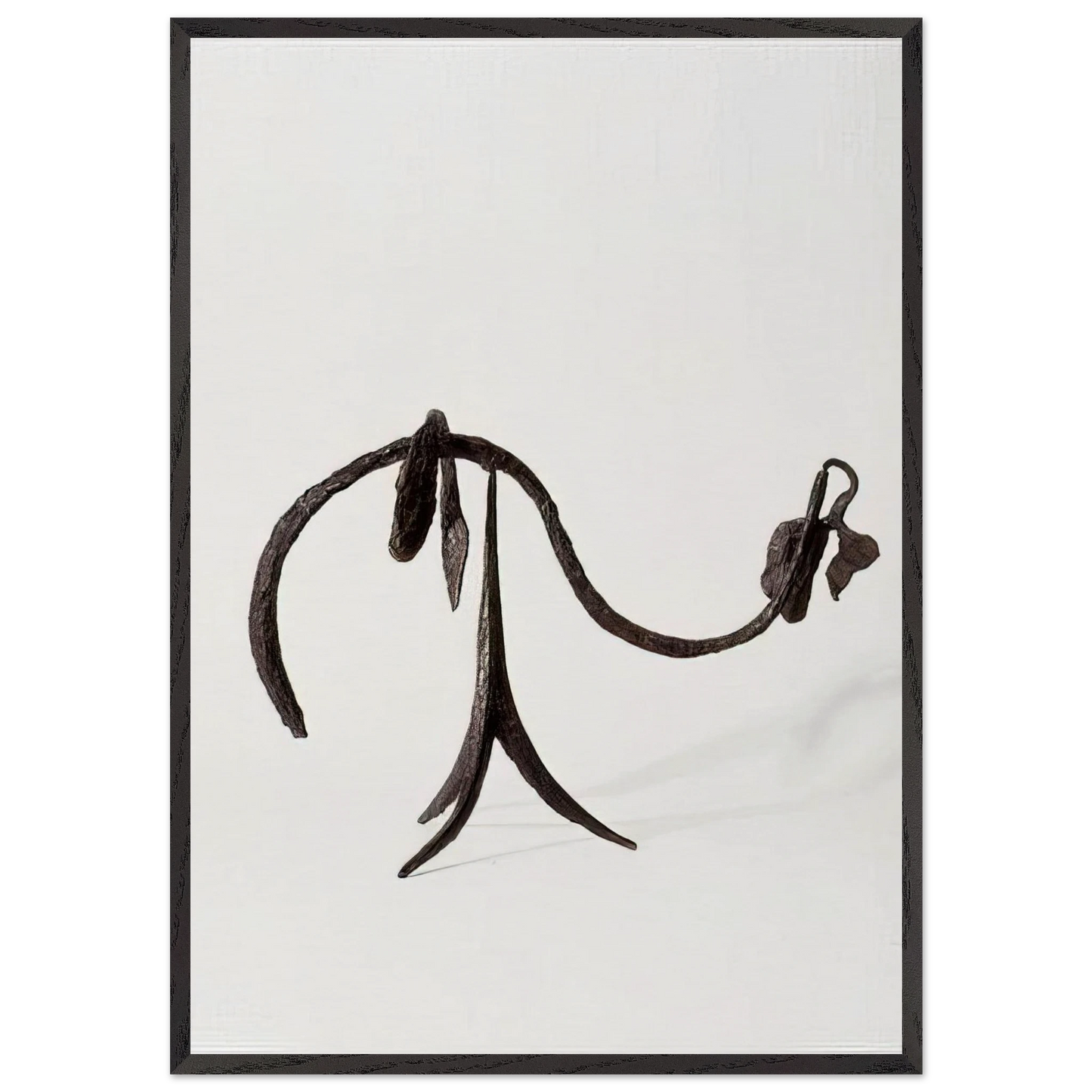 THE VINE 1944 - Alexander Calder 70x100 cm / 28x40 inches Framed Art Print – Black Wooden Frame