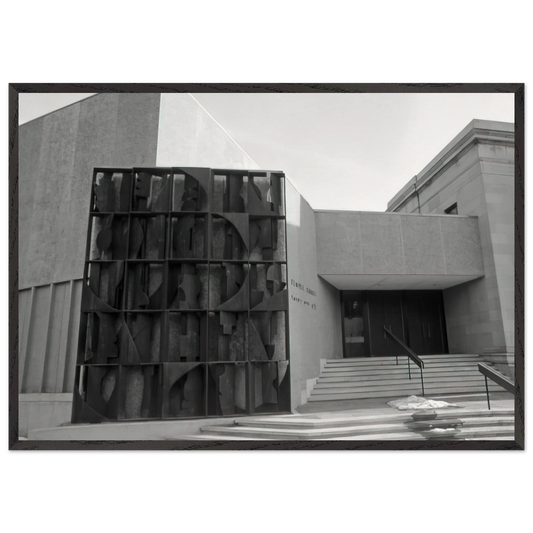 SKY COVENANT 1973 - Louise Nevelson 70x100 cm / 28x40 inches Framed Art Print – Black Wooden Frame
