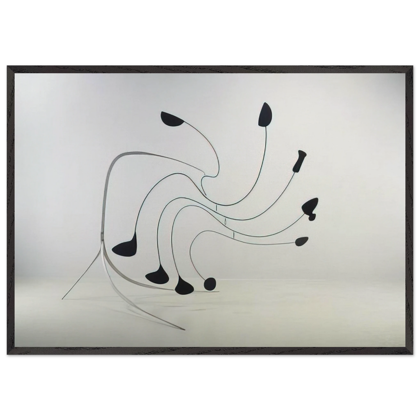 THE SPIDER 1940 - Alexander Calder 70x100 cm / 28x40 inches Framed Art Print – Black Wooden Frame