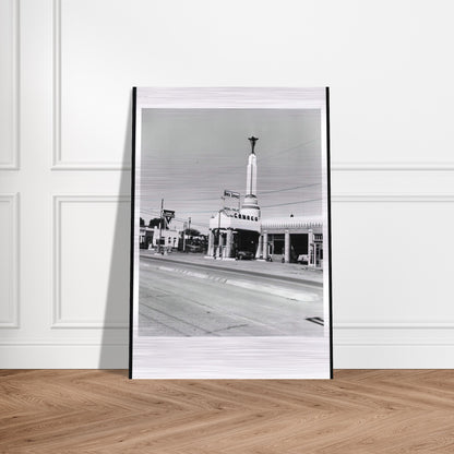 CONOCO SHAMROCK TEXAS FROM FIVE VIEWS FROM THE PANHANDLE SERIES - Edward Ruscha Brushed Aluminum Print - 70x100 cm / 28x40 inches | Edward Ruscha Aluminum Print | Edward Ruscha Prints